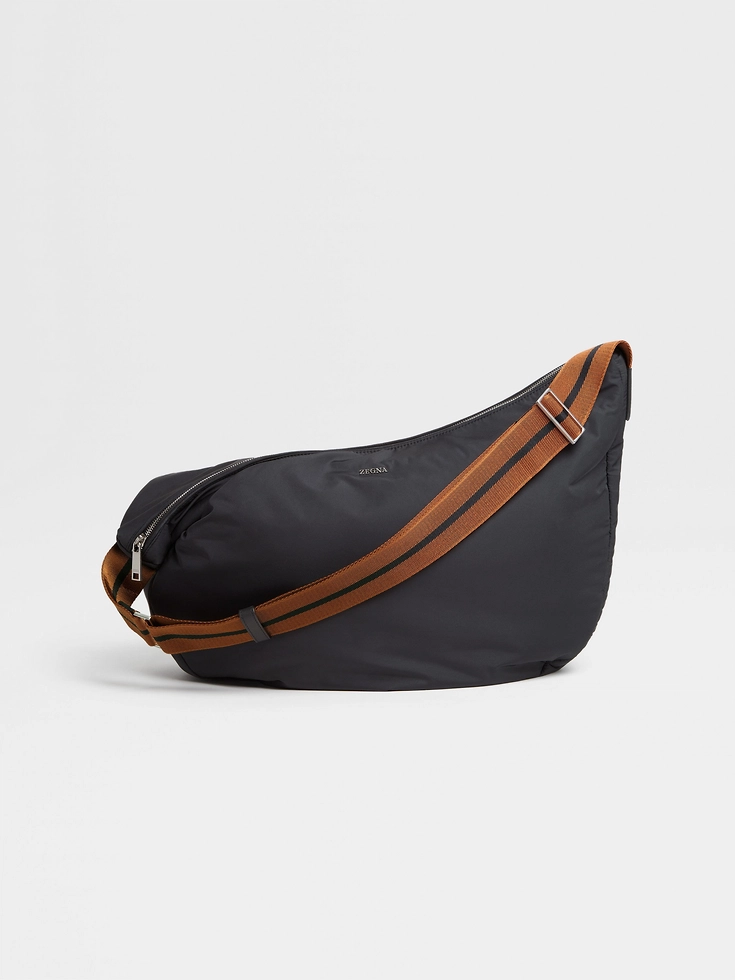 Bolsa de viaje de nailon negra