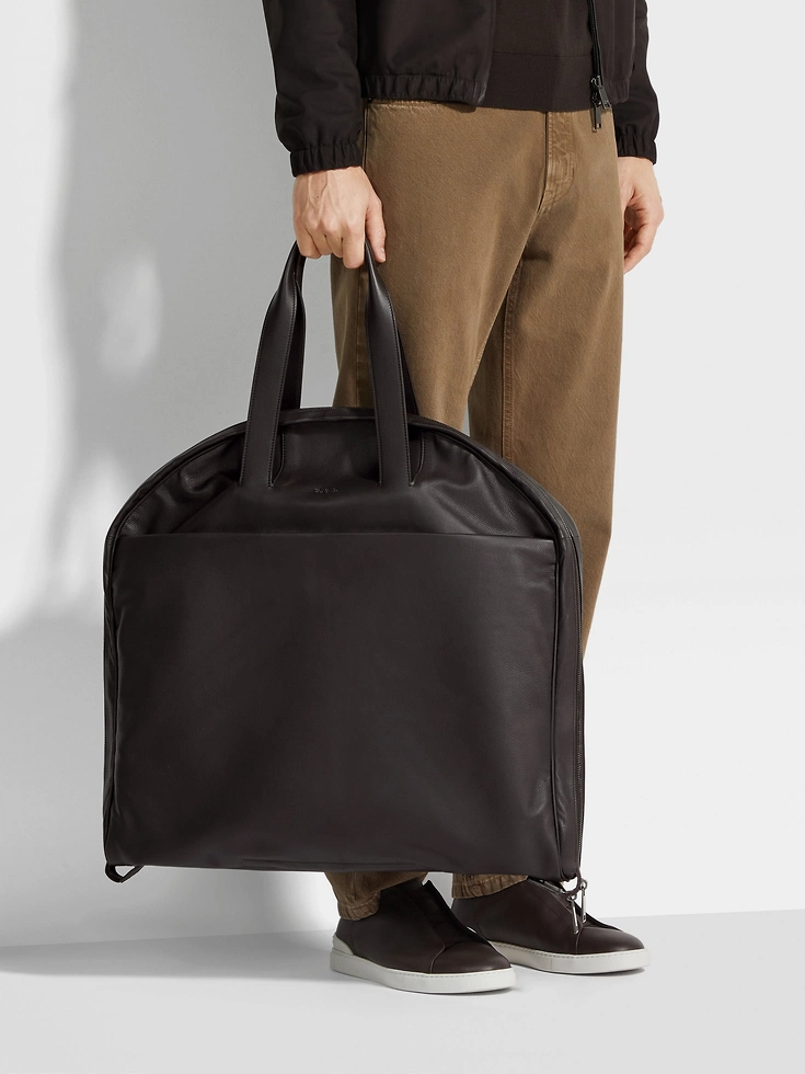 Bolsa para ropa SECONDSKIN marrón oscuro