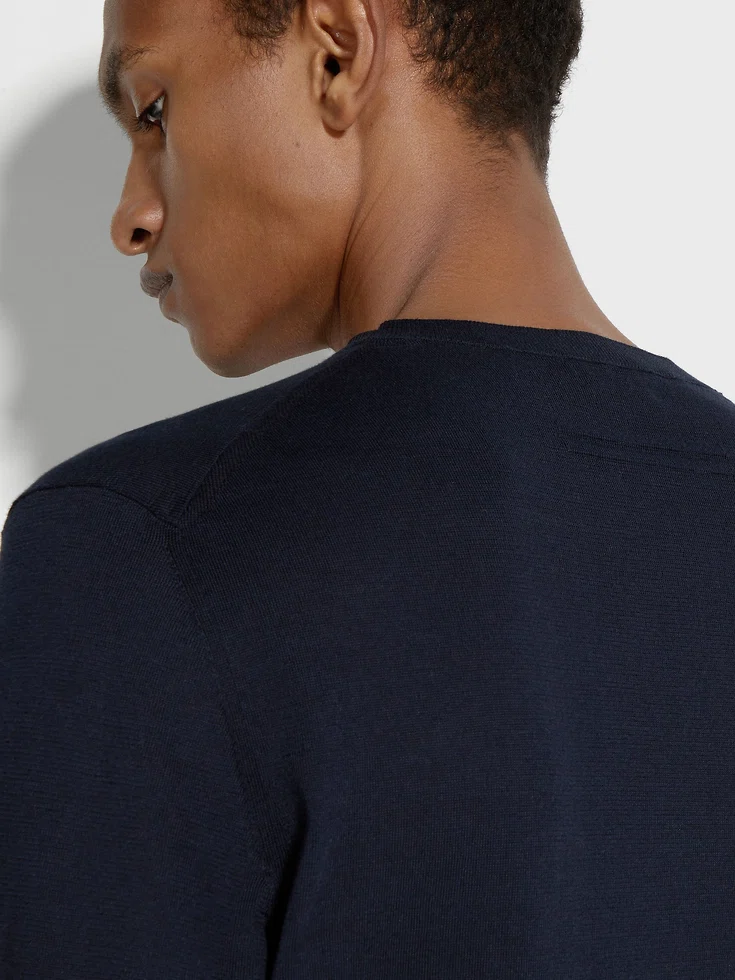 Camiseta de algodón premium azul marino