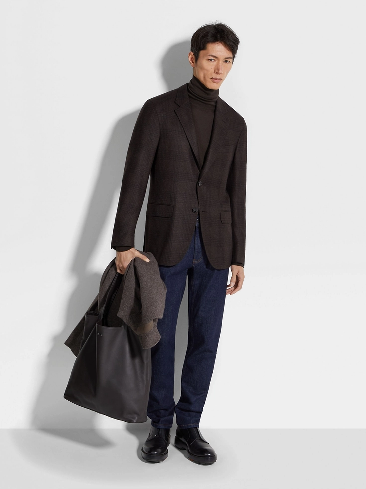 Chaqueta de seda y cachemira marrón oscuro y marrón