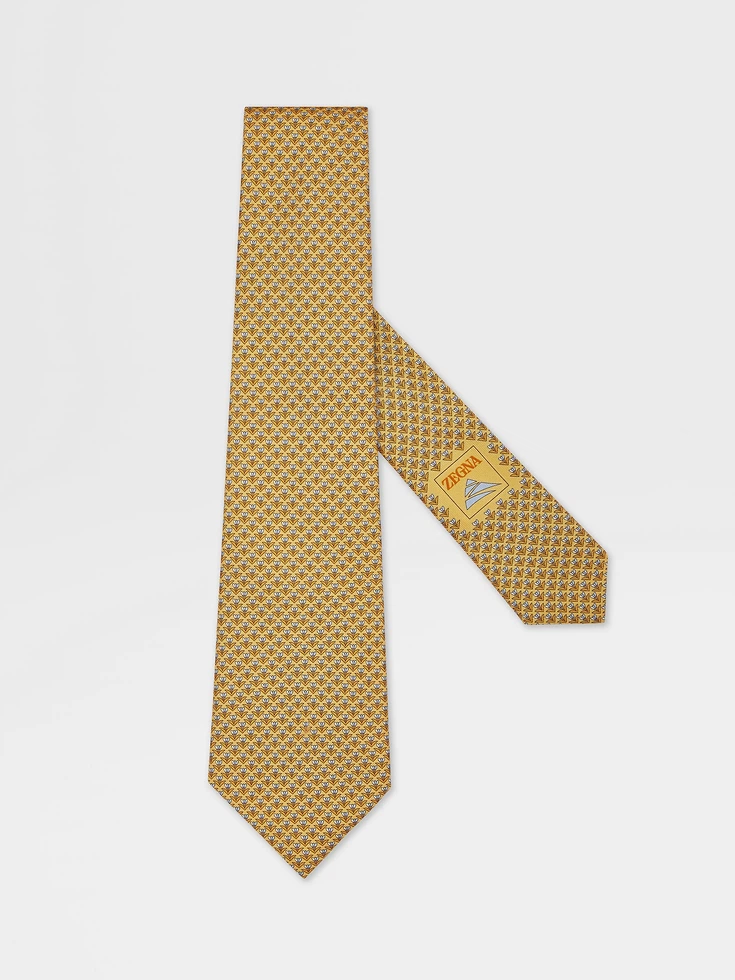 Corbata de seda amarilla
