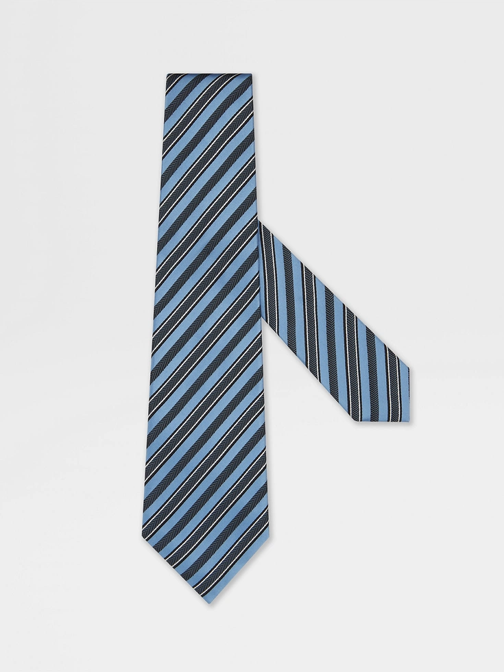 Corbata de seda y algodón azul claro