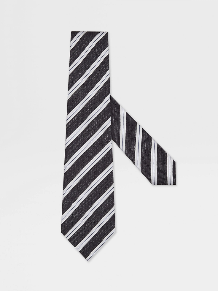 Corbata de seda y lino azul marino