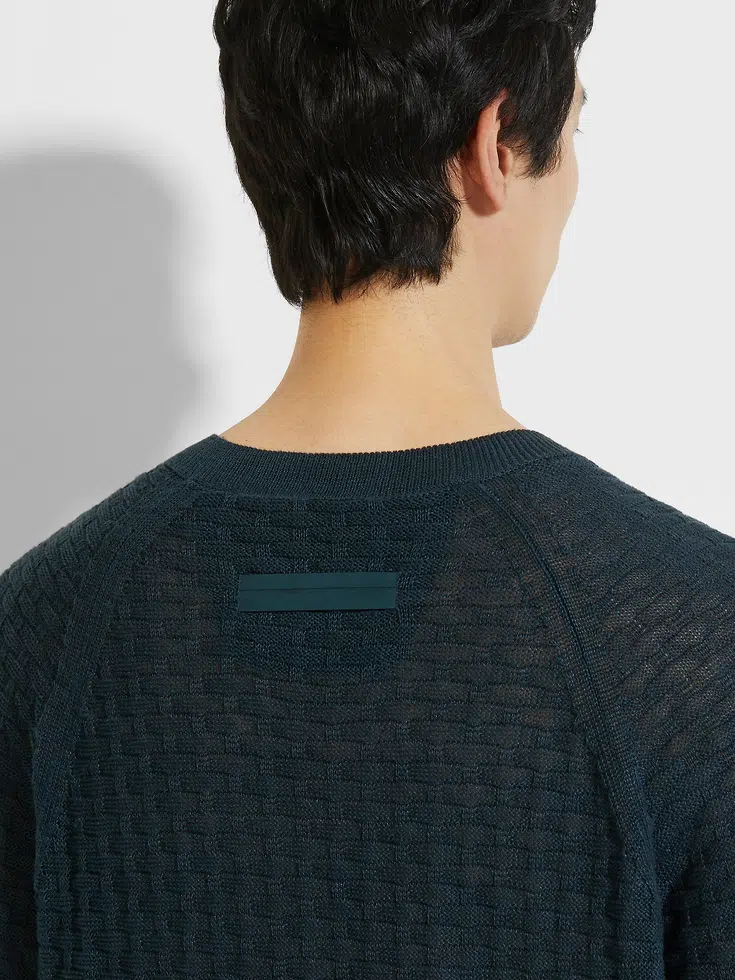 Cuello en V Oasi Lino azul verdoso oscuro