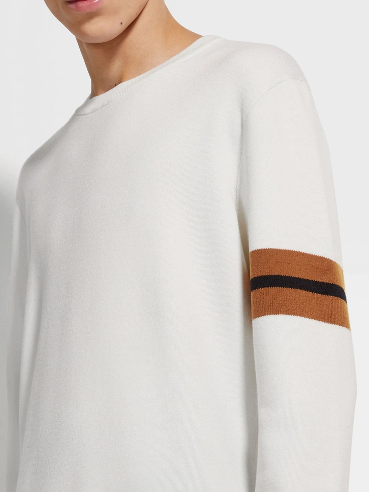 Cuello redondo de lana blanca de alto rendimiento™