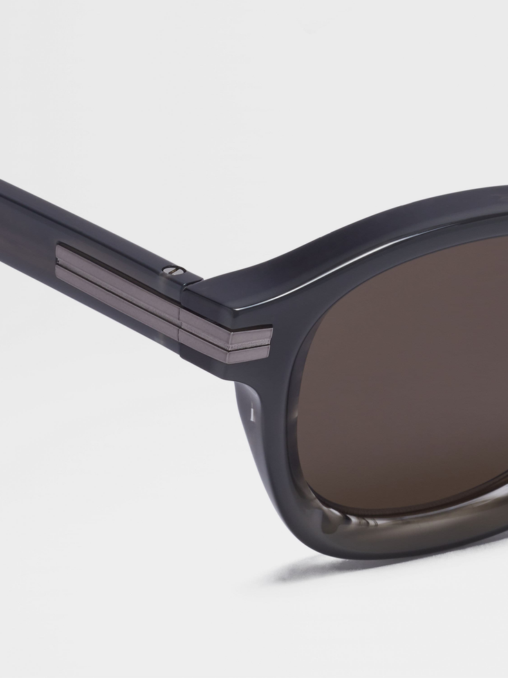 Gafas de sol Aurora I de acetato en gris ópalo y gris rayado