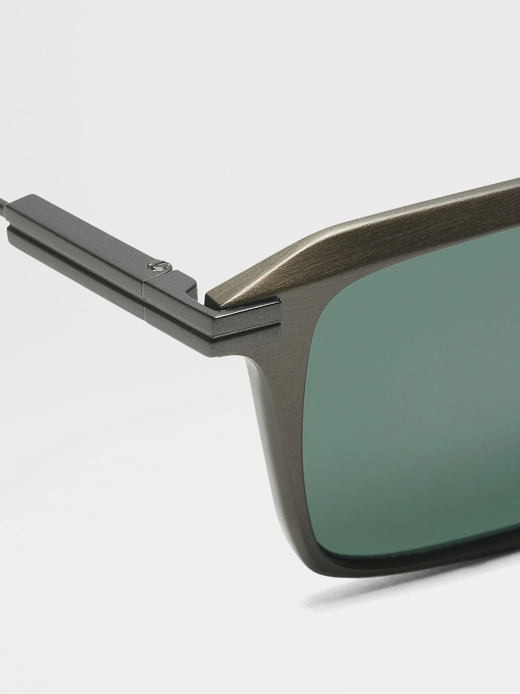 Gafas de sol de aluminio y metal verde oscuro