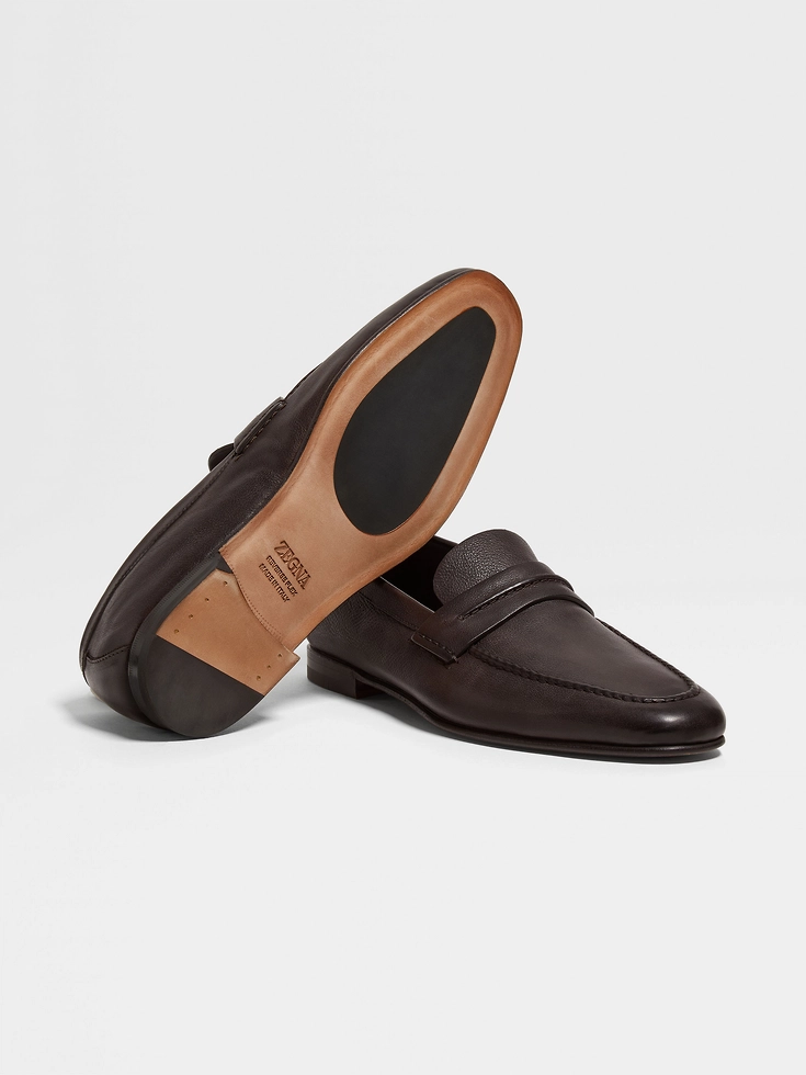 Mocasín de piel de grano natural marrón oscuro
