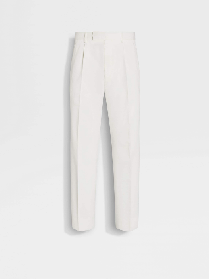 Pantalones blancos de algodón y lana
