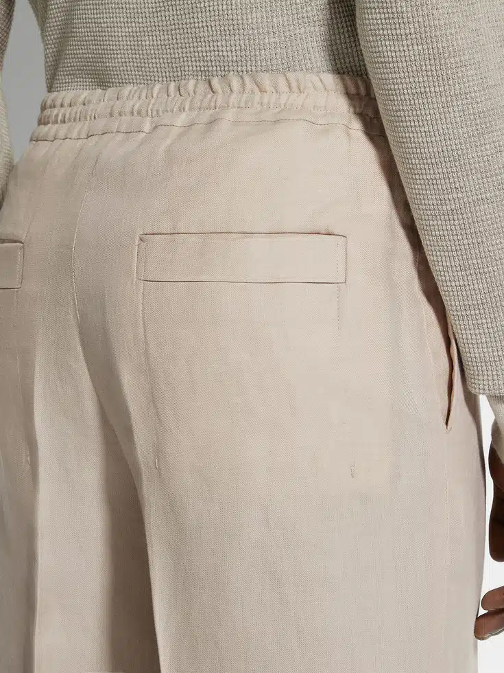 Pantalones cortos de lino Oasi beige claro