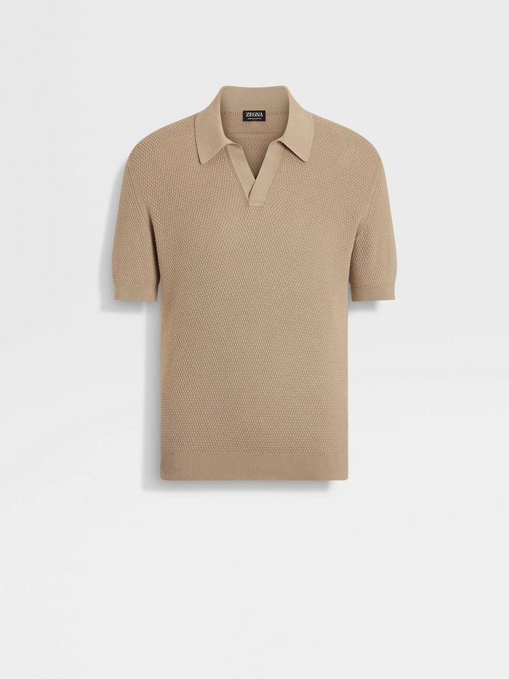 Polo de algodón premium en color topo claro