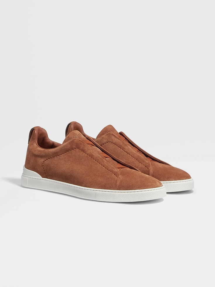 Zapatillas deportivas de ante en tabaco con triple puntada™